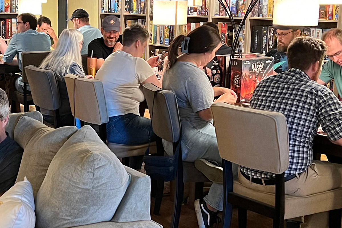 Geek Lounge